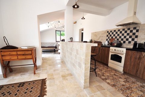 2 dormitorios Apartment en Kotor, Montenegro No. 104765 4