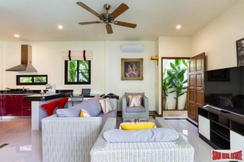 2 bedrooms Villa in Rawai, Thailand No. 96036 15
