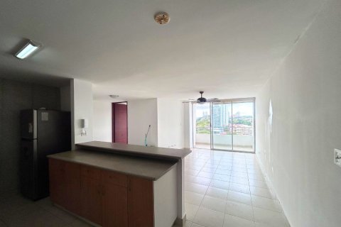 3 bedrooms Apartment in Panama City, Panama No. 109748 2