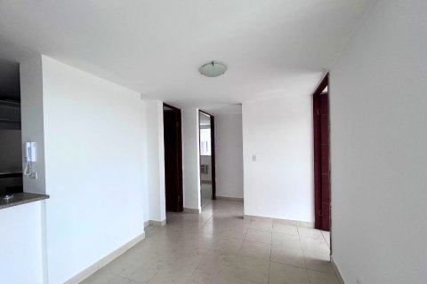 3 bedrooms Apartment in Panama City, Panama No. 109748 7