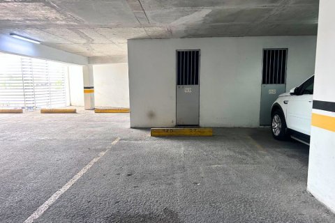 3 bedrooms Apartment in Panama City, Panama No. 109748 22