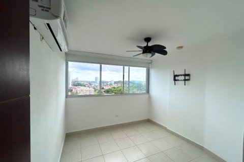 3 bedrooms Apartment in Panama City, Panama No. 109748 10