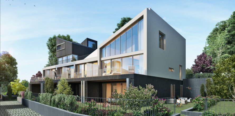 4 bedrooms Apartment in Istanbul, Turkey No. 114303