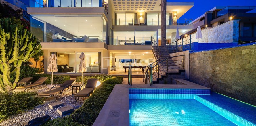 5 bedrooms Villa in Phuoc Tuy, Vietnam No. 92990