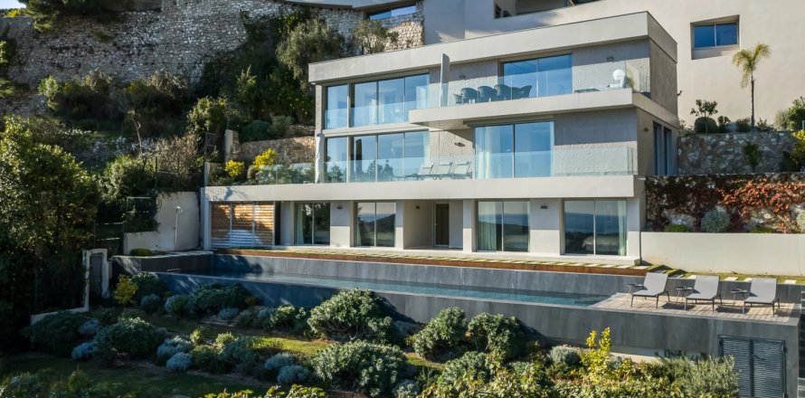 6 bedrooms Villa in Villefranche-sur-Mer, France No. 100290