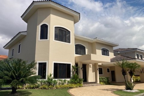4 chambres House à Panama City, Panama No. 125381