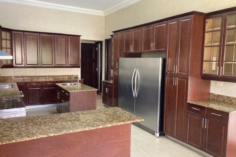 4 chambres House à Panama City, Panama No. 125381 11