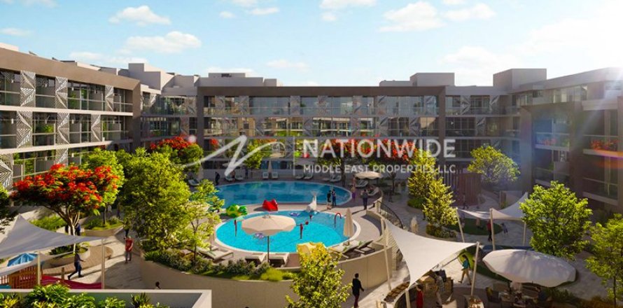 4 bedrooms Townhouse in Abu Dhabi, UAE No. 91078