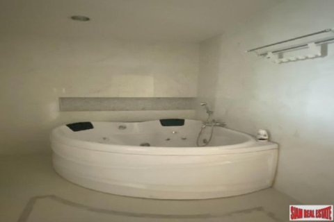 2 bedrooms Apartment in Thonburi, Thailand No. 96349 8