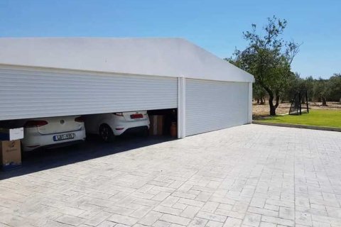 Дом с 5 спальнями в Пентакомо, Кипр №79663 5