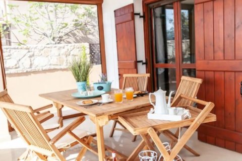 2 bedrooms Villa in Crete, Greece No. 78819 6