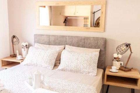 2 bedrooms Villa in Crete, Greece No. 78819 14