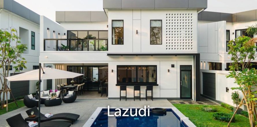 4 bedrooms House in Chiang Mai, Thailand No. 98050