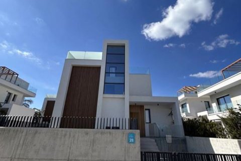 4 bedrooms Villa in Protaras, Cyprus No. 104517 12