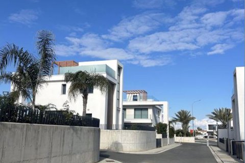 4 bedrooms Villa in Protaras, Cyprus No. 104517 18