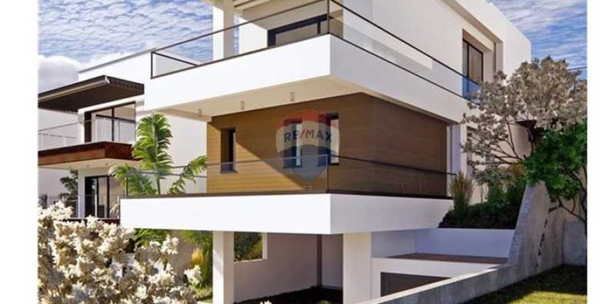 3 bedrooms Villa in Agios Tychonas, Cyprus No. 75687