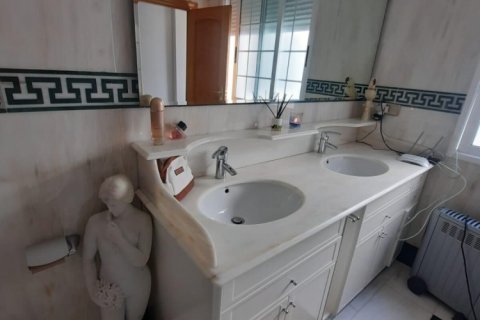 6 bedrooms Properties in Hoa Son, Vietnam No. 84896 21