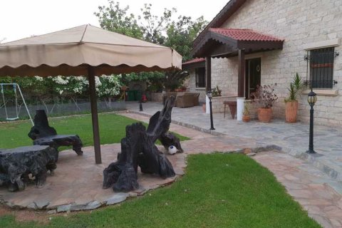 5 bedrooms House in Paramytha, Cyprus No. 40016 10