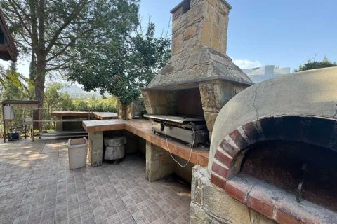 5 bedrooms House in Paramytha, Cyprus No. 40016 5