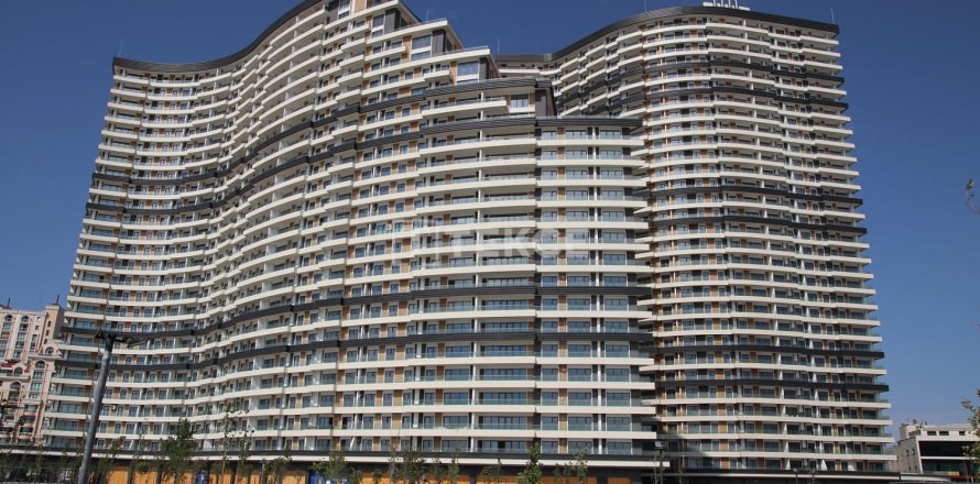 5 dormitorios Apartment en Bueyuekcekmece, Turkey No. 11188