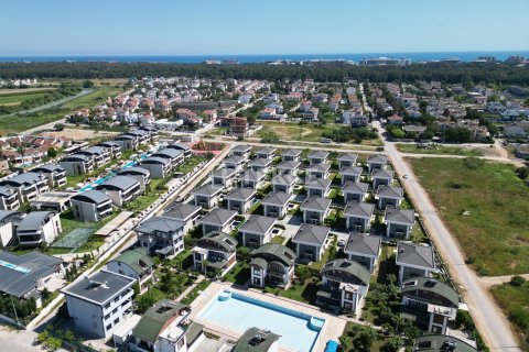 4 bedrooms Villa in Tan Xuan, Vietnam No. 89440 3