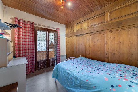 4 bedrooms House in Les Belleville, France No. 100052 10