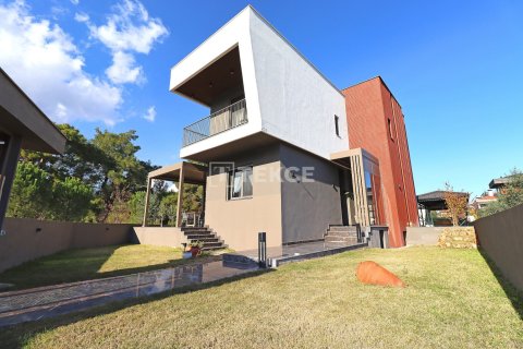 4 chambres Villa à Dosemealti, Turkey No. 74619