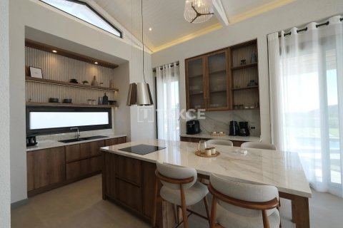 4 bedrooms Villa in Phi Dien, Vietnam No. 92188 16