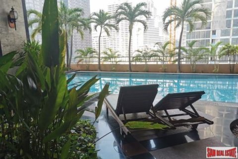 2 bedrooms Apartment in Bangkok, Thailand No. 96174 1