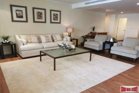 2 bedrooms Apartment in Bangkok, Thailand No. 96174 3