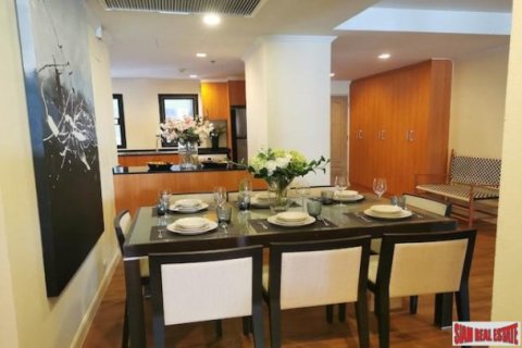 2 bedrooms Apartment in Bangkok, Thailand No. 96174 17