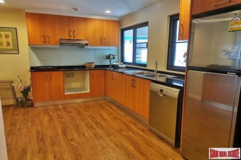 2 bedrooms Apartment in Bangkok, Thailand No. 96174 15