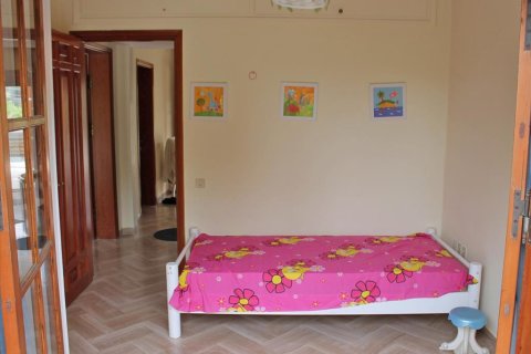 Дом с 4 спальнями в Пиерия, Греция №58797 18