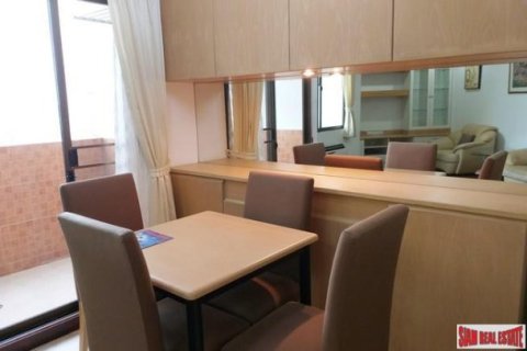 2 bedrooms Apartment in Bangkok, Thailand No. 95826 3