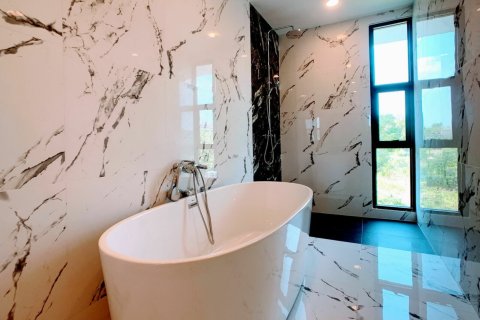 6 bedrooms House in Chiang Mai, Thailand No. 97729 12