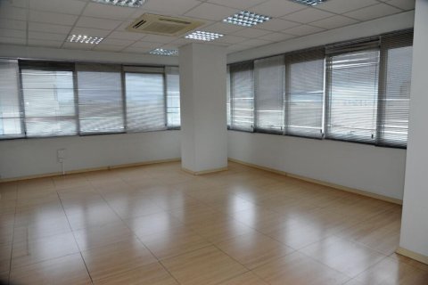 230m² Commercial property à Nicosia, Cyprus No. 105120 6