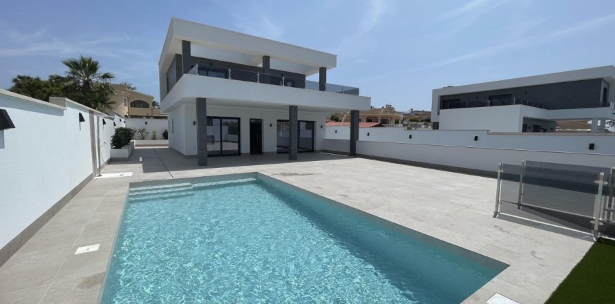 Вилла с 3 спальнями в Nam Xay, Вьетнам №111054