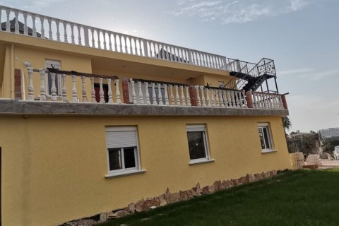 8 bedrooms Villa in Nong Ha, Vietnam No. 13968 13