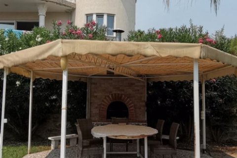 8 bedrooms Villa in Nong Ha, Vietnam No. 13968 6