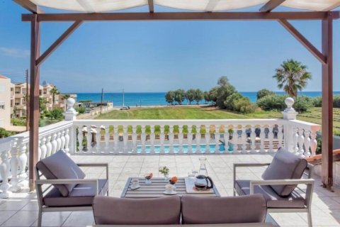 Вилла с 8 комнатами в Платаньяс, Греция №123364 7