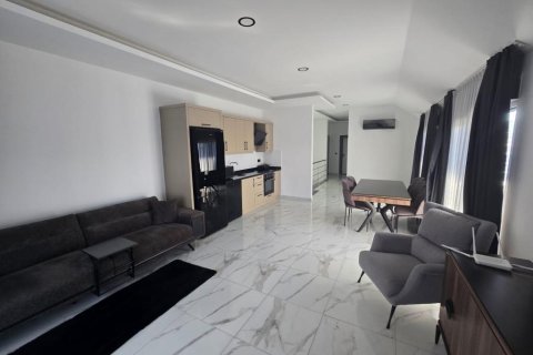 5 rooms Apartment in Kargicak, Turkey No. 122253 1