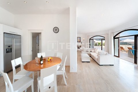 5 bedrooms Villa in Phuoc Tuy, Vietnam No. 88495 12