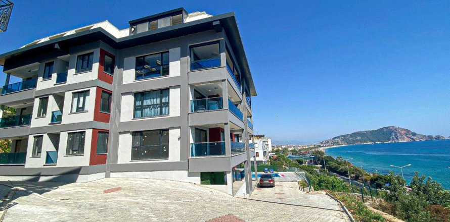 3 bedrooms Apartment in Alanya, Turkey No. 15140