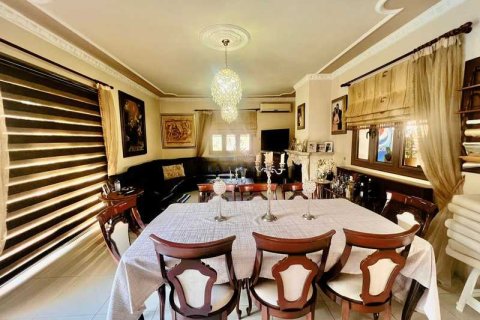 6 bedrooms House in Larnaca, Cyprus No. 76264 14