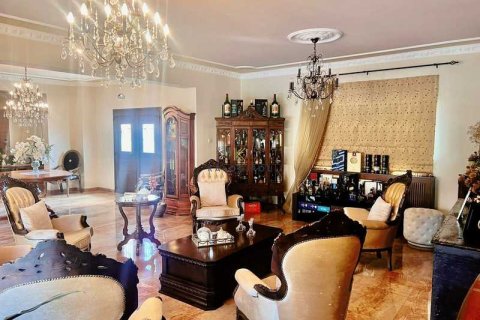 6 bedrooms House in Larnaca, Cyprus No. 76264 6