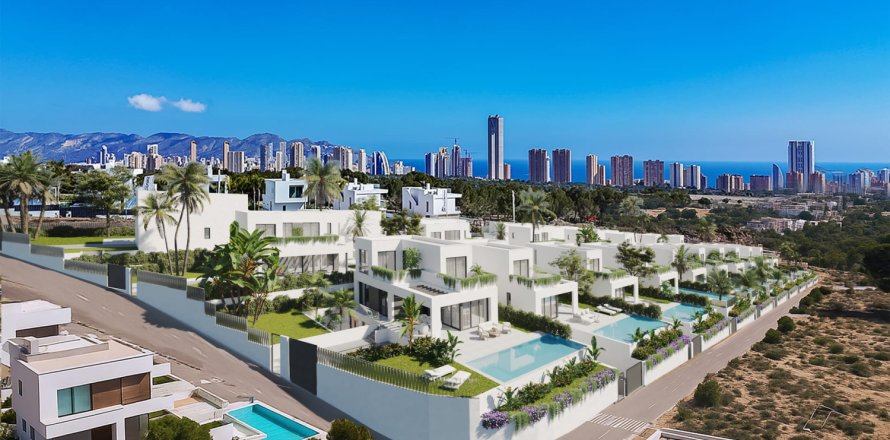 6 bedrooms Villa in Tung Chung Pho, Vietnam No. 112039