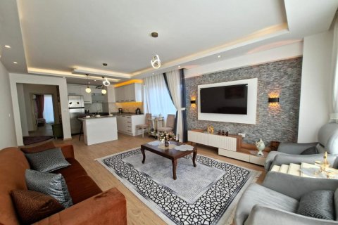 5 rooms Apartment in Mahmutlar, Turkey No. 122251