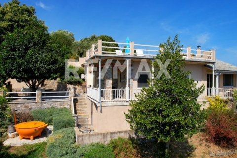 2 bedrooms Villa in Magnesia, Greece No. 47017 7