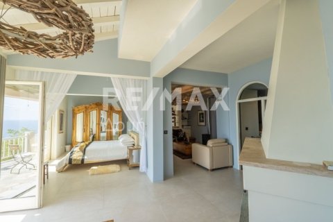 2 bedrooms Villa in Magnesia, Greece No. 47017 18