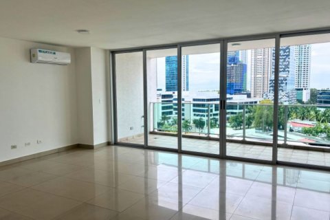 3 bedrooms Apartment in Panama City, Panama No. 109753 2